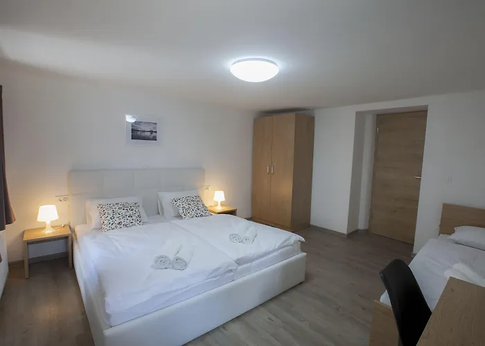 1861 Blejka 公寓 布莱德